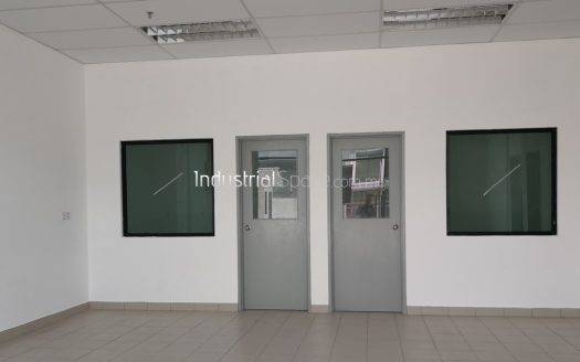 Warehouse For Rent in Northport – PKLG-10500-44