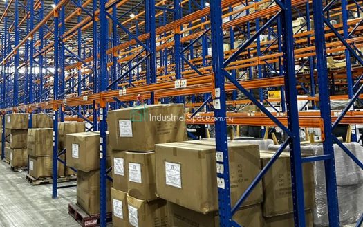 Warehouse Space For Rent in Puchong BU 40,000 Sqft